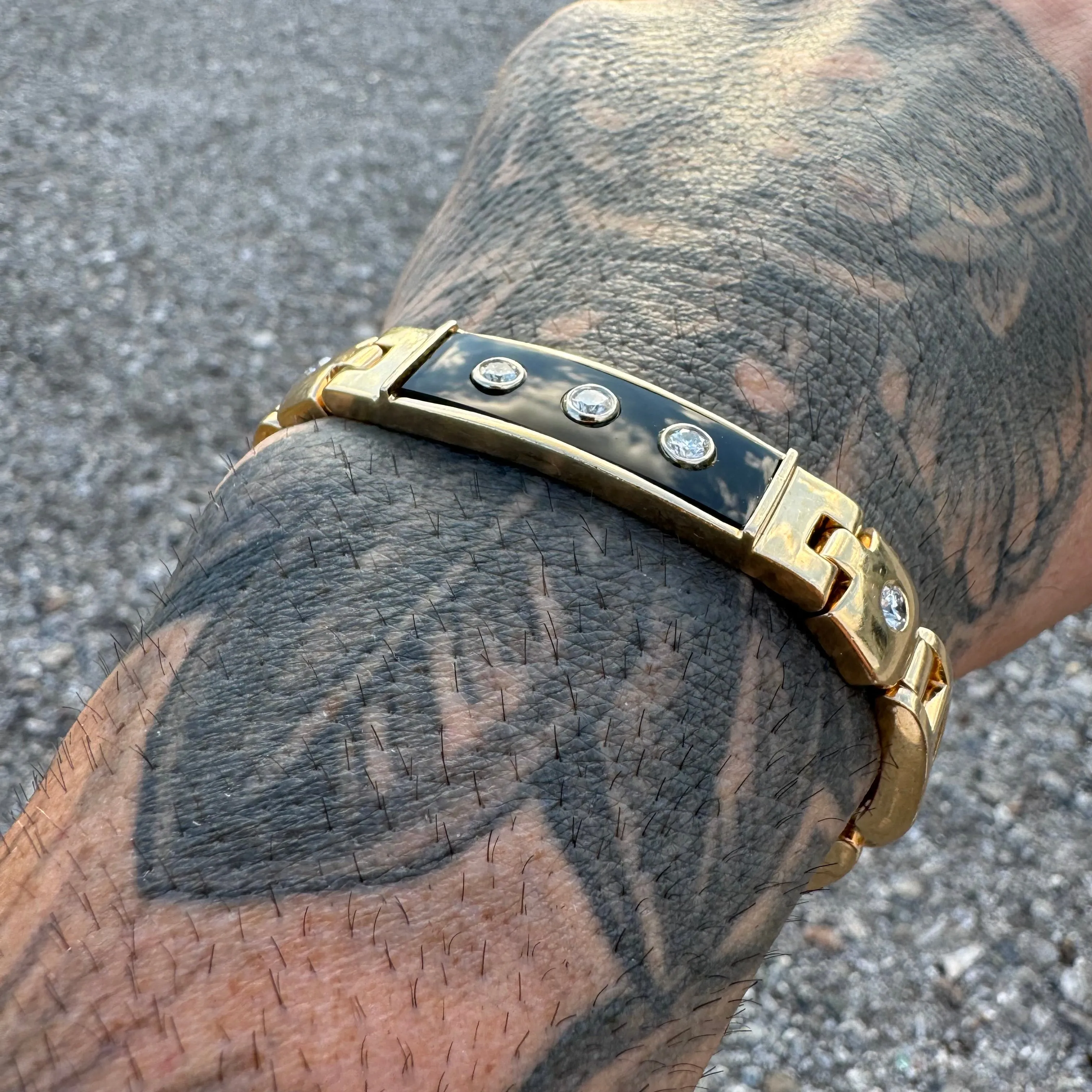 1980’s Solid 14k Yellow Gold 1.0ctw Natural Diamond Black Onyx Heavyweight Bracelet (7.5”)