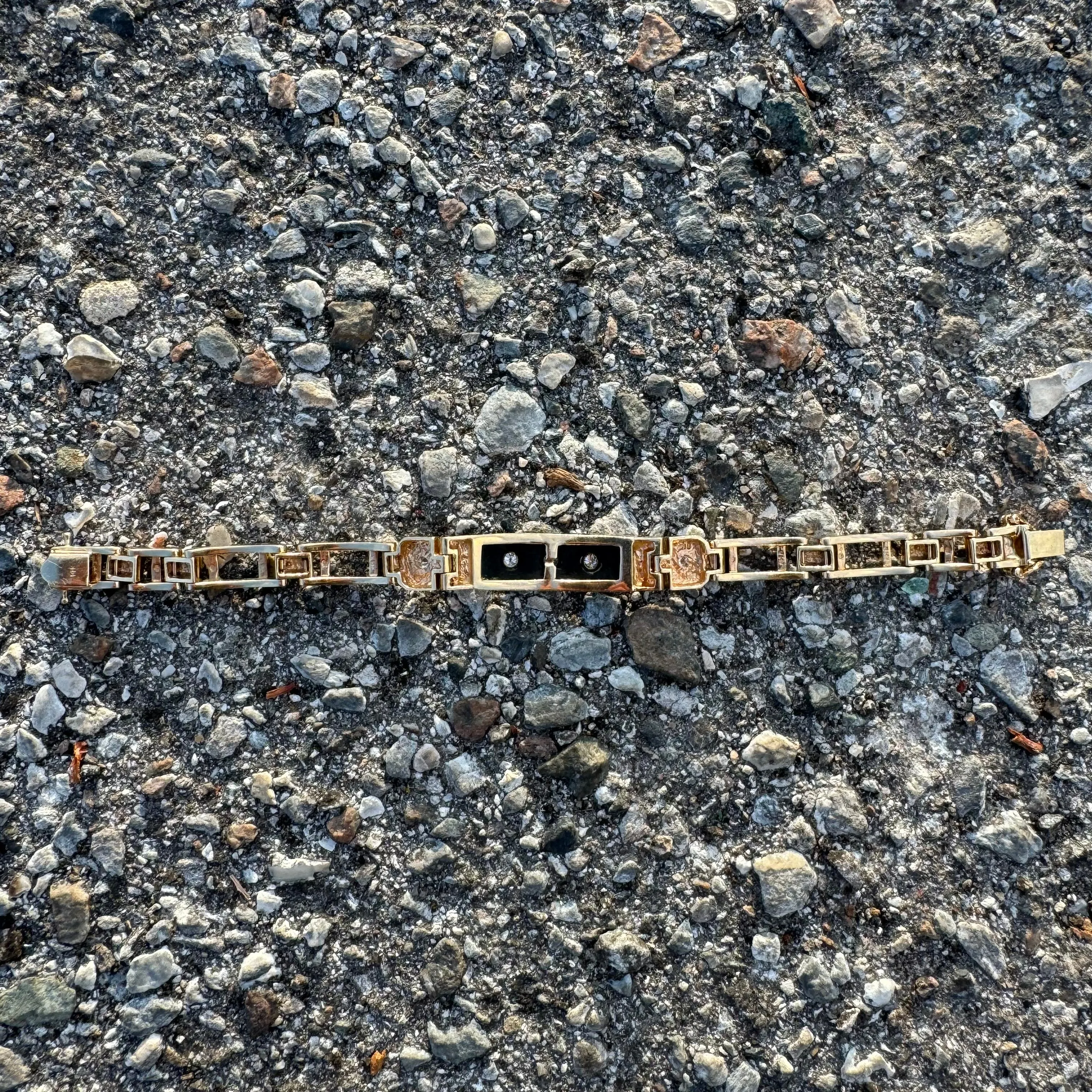 1980’s Solid 14k Yellow Gold 1.0ctw Natural Diamond Black Onyx Heavyweight Bracelet (7.5”)