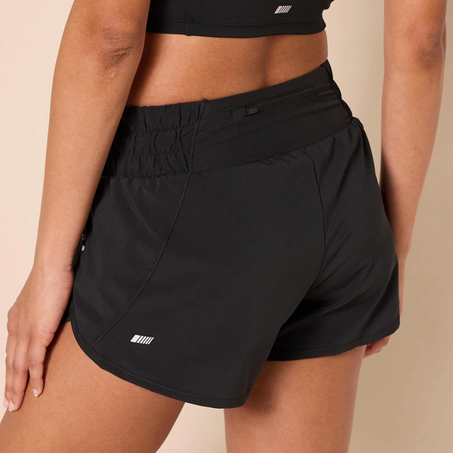 Amazon Essentials Women's Regular-Fit Athletic Ruched Waistband Woven Running Short
