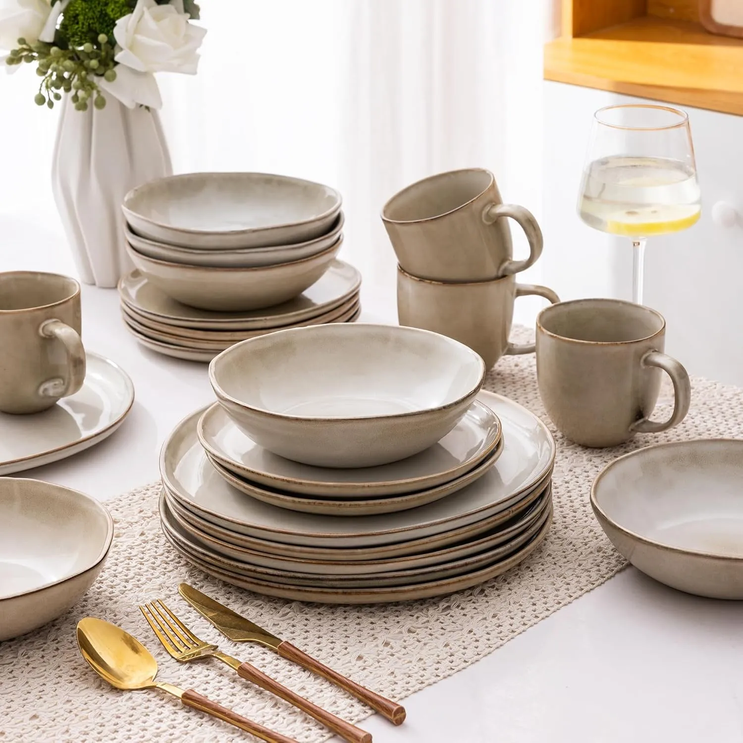 AmorArc Ceramic Dinnerware Sets,Handmade Reactive Glaze Stoneware Plates and Bowls Sets,Highly Chip and Crack Resistant | Dishwasher & Microwave Safe Dishes Set,Service for 6 (18pc)