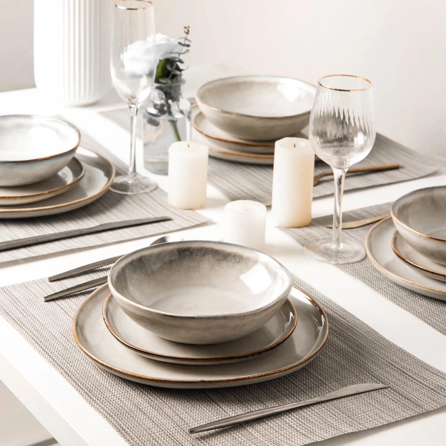 AmorArc Ceramic Dinnerware Sets,Handmade Reactive Glaze Stoneware Plates and Bowls Sets,Highly Chip and Crack Resistant | Dishwasher & Microwave Safe Dishes Set,Service for 6 (18pc)