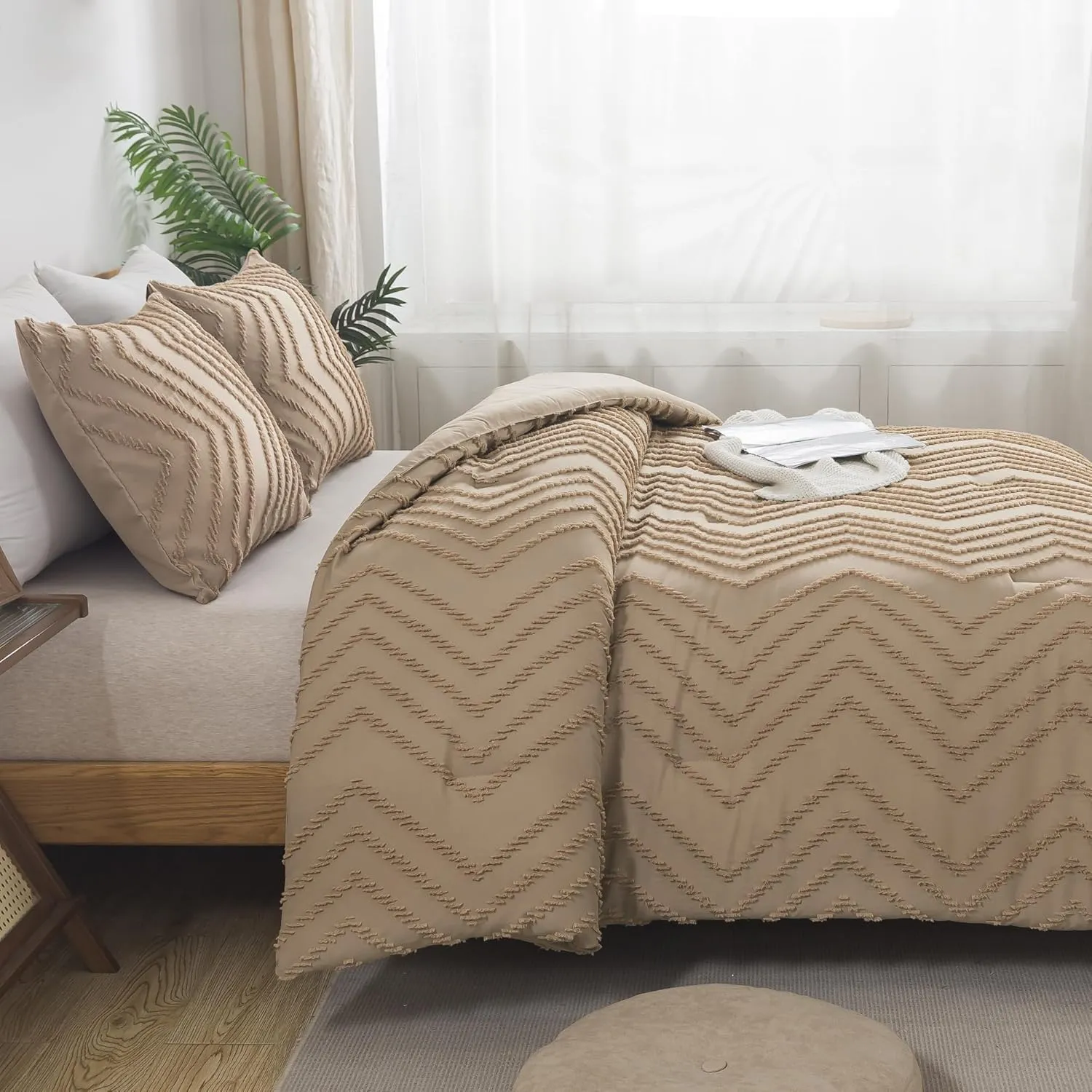 Andency Taupe Comforter Set King Size, Boho Soft Warm Tufted Bedding Comforter Sets for King Size Bed, 3 Pieces Aesthetic Chevron Farmhouse Cute Bohemian Textured Bedding Set
