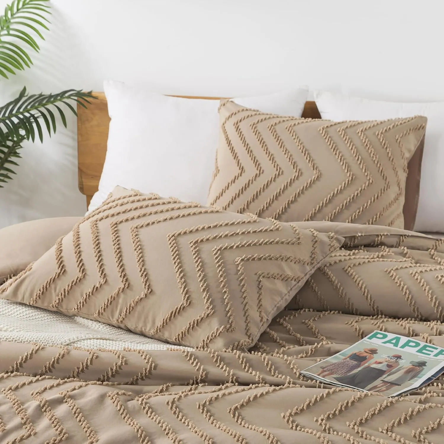 Andency Taupe Comforter Set King Size, Boho Soft Warm Tufted Bedding Comforter Sets for King Size Bed, 3 Pieces Aesthetic Chevron Farmhouse Cute Bohemian Textured Bedding Set