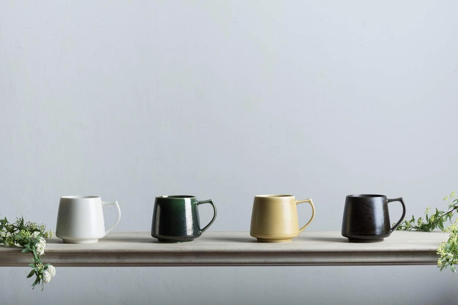 C811YL Kiki Mug, Made in Japan, Microwave and Dishwasher Safe, Delicate Construction