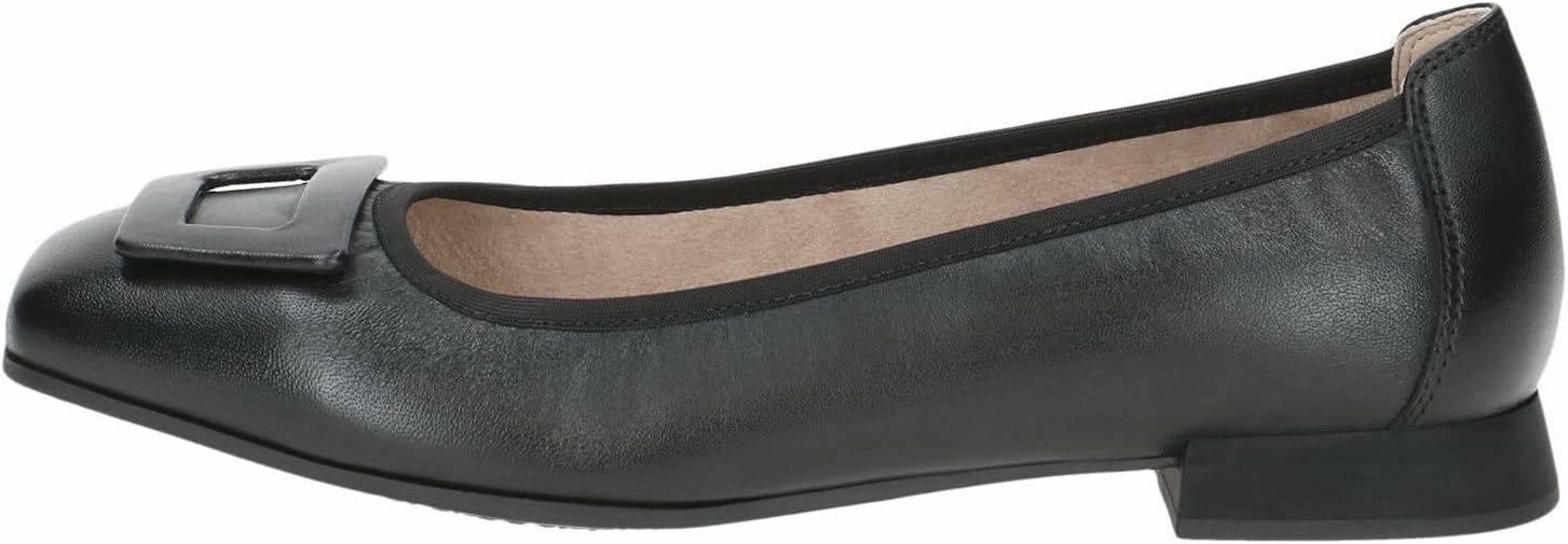 CAPRICE Women's Closed Ballerina
