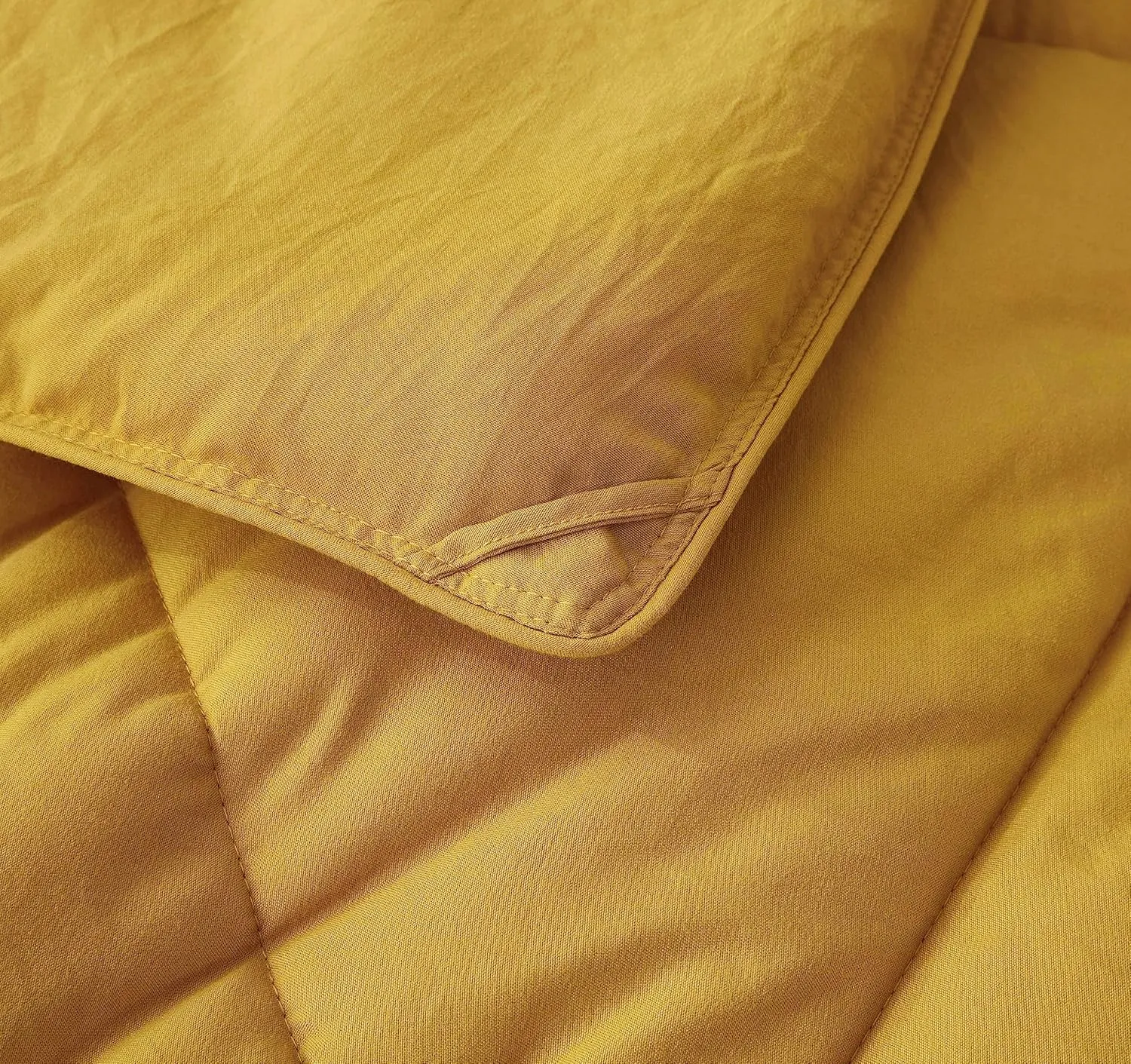 Chezmoi Collection Rory Mustard Yellow Comforter Set Queen Size 3-Piece Fluffy Soft Lightweight Bedding Triangle Quilted Stone-Washed Microfiber Comforter Set for All Season