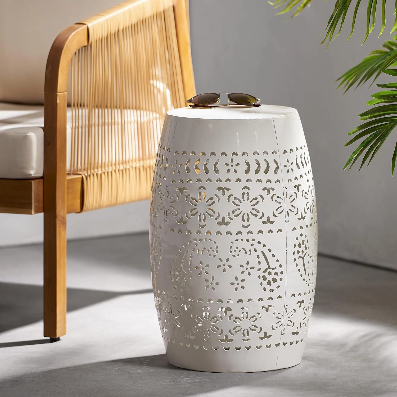 Christopher Knight Home Ruby Outdoor 12" Iron Side Table, White