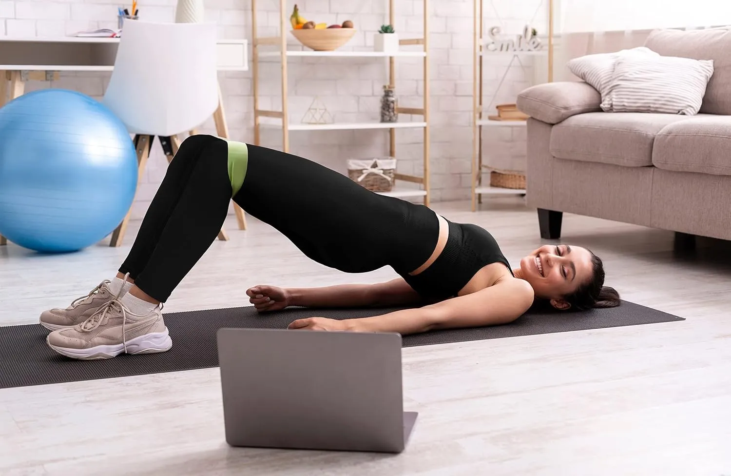 CHRLEISURE 3 Piece Workout Leggings Sets for Women, Gym Scrunch Butt Butt Lifting Seamless Leggings
