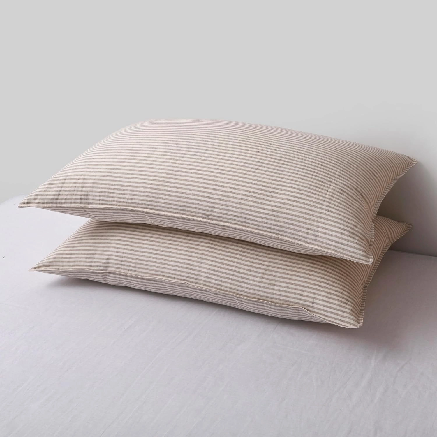 CHUFFED Linen Pillowcases 2 Pack 100% Linen Standard Pillow Cases, Breathable and Cooling Washed Pillowshams with Zipper Closure, 20x30 Inches,Dyed Stripe