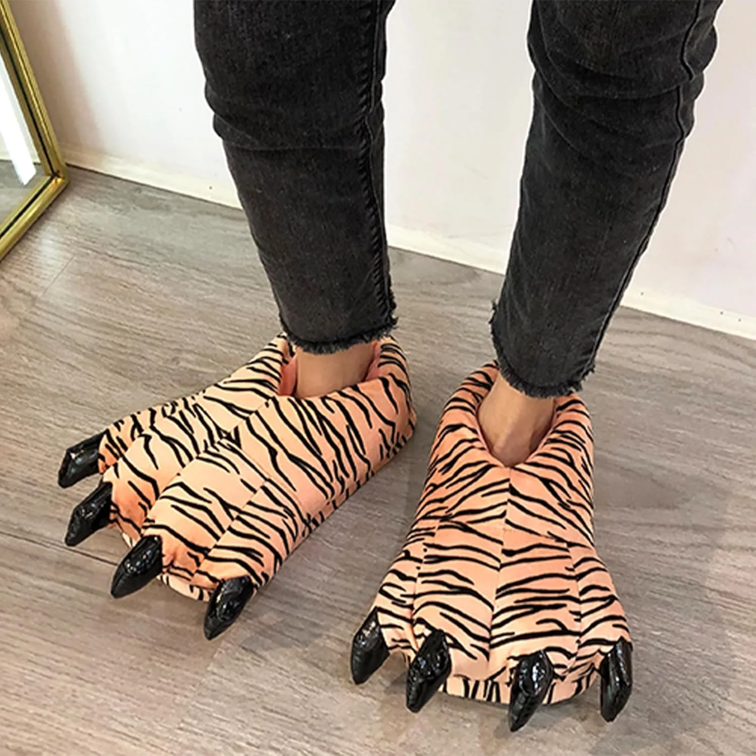 Cozy Dinosaur Claw Plush Slippers – Warm Winter Animal Paw Slippers for Men, Women & Kids – Indoor Furry House Shoes