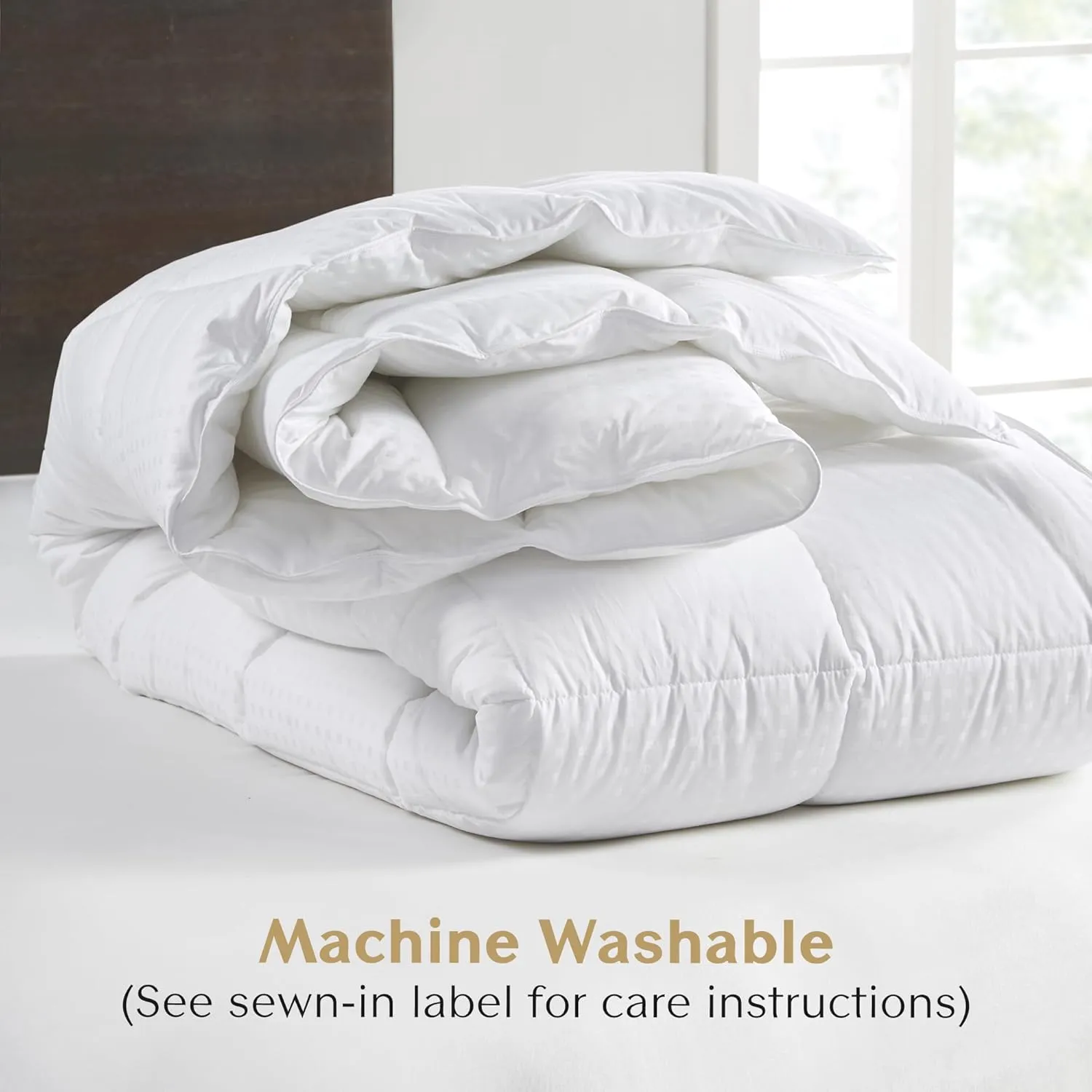 CROSCILL King Comforter, Soft Cotton Comforters Dobby Top Design, Solid Reverse, Box Quilting, Warm Duvet Insert, Lightweight & Breathable Down Alternative Winter Bedding, King/Cal King, White