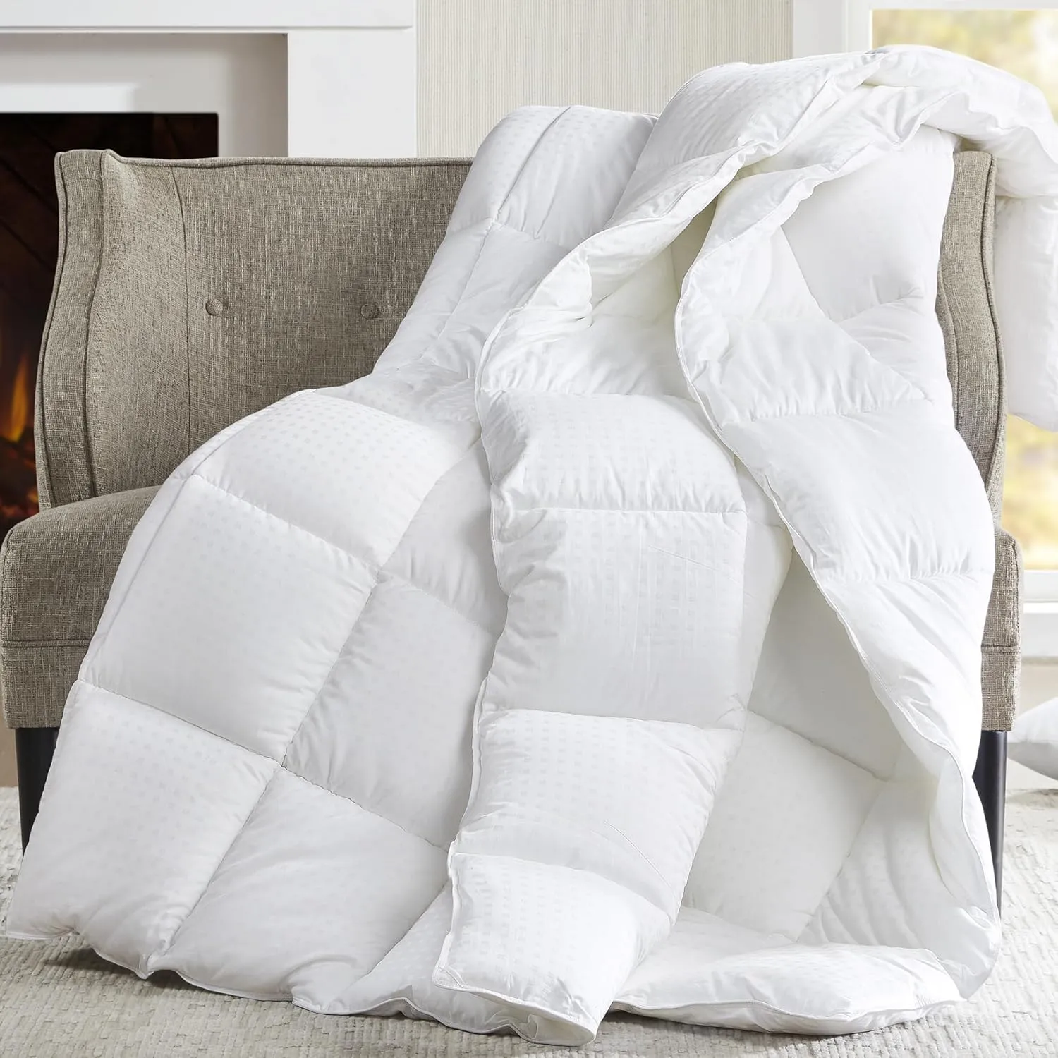 CROSCILL King Comforter, Soft Cotton Comforters Dobby Top Design, Solid Reverse, Box Quilting, Warm Duvet Insert, Lightweight & Breathable Down Alternative Winter Bedding, King/Cal King, White