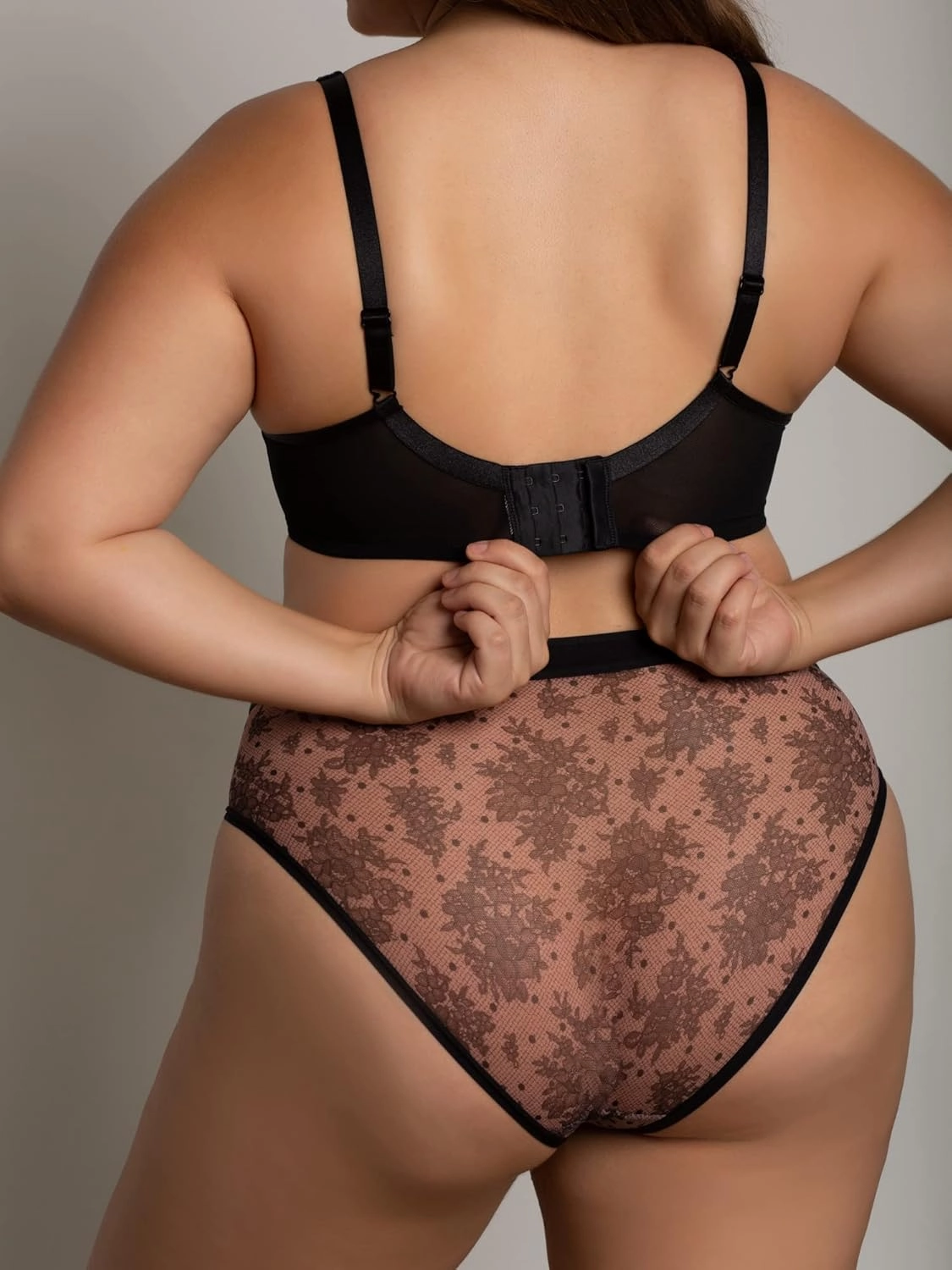 Curvy Couture Women's Plus Size Sheer Mesh T-Shirt Bra – Deep Plunge & Full Coverage Fit