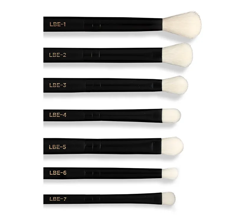 ETERNAL ECLIPSE EYE BRUSH SET & BAG