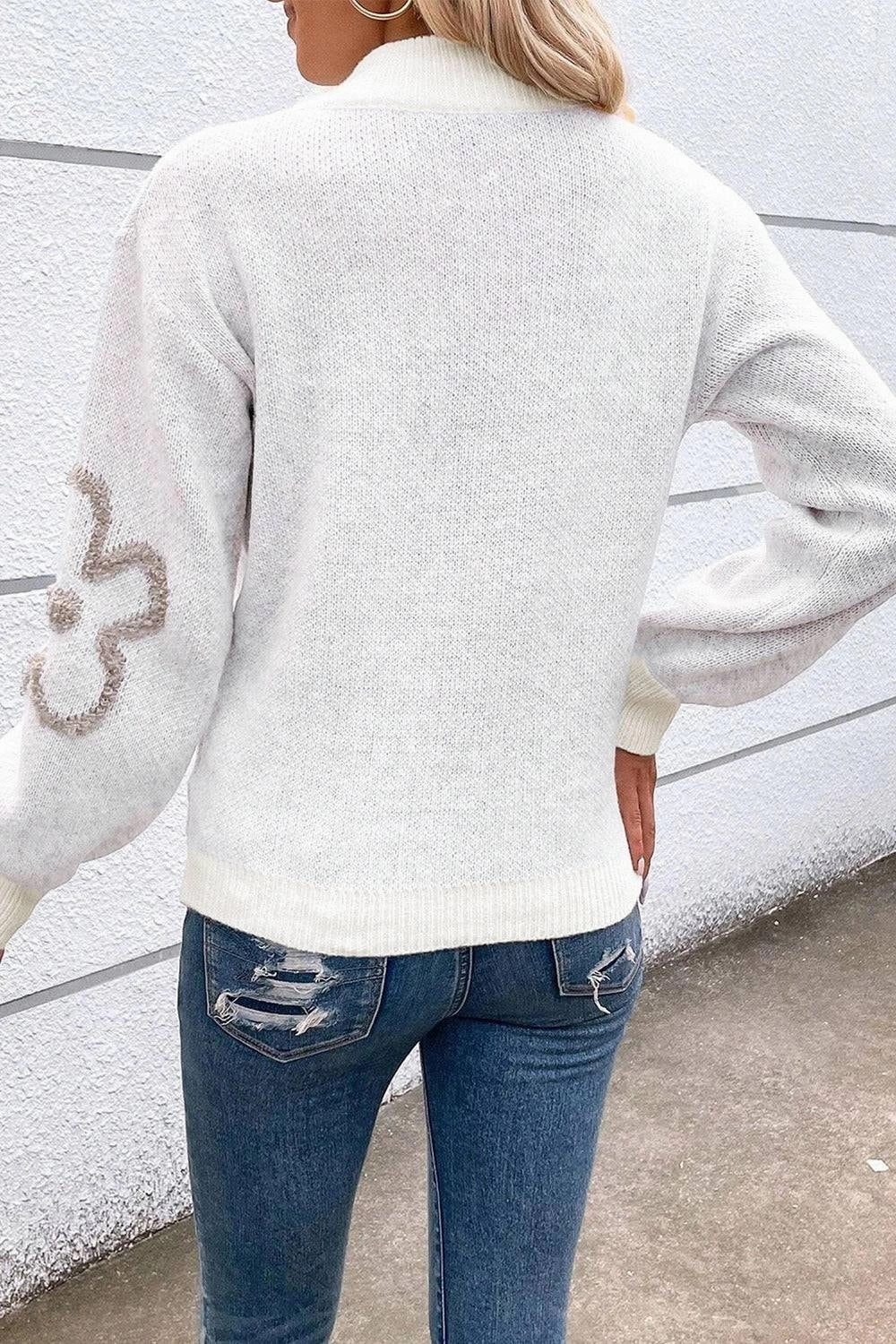 Floral Pattern V-Neck White Fluffy Women's Sweater - Chic & Trendy