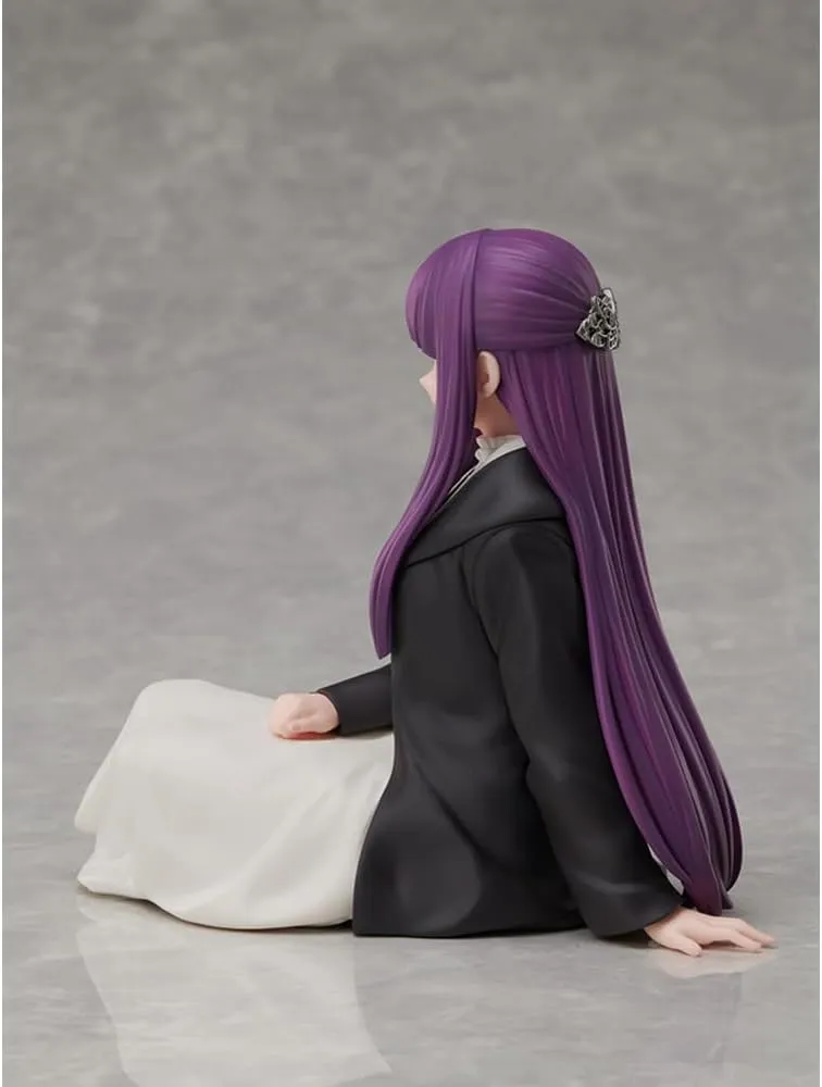 Frieren Fern Figurine Sitting Pose Anime Figurine Models 4.33 Inch Fern Action Figure Collectibles Statue Desktop Decoration Gifts for Fans