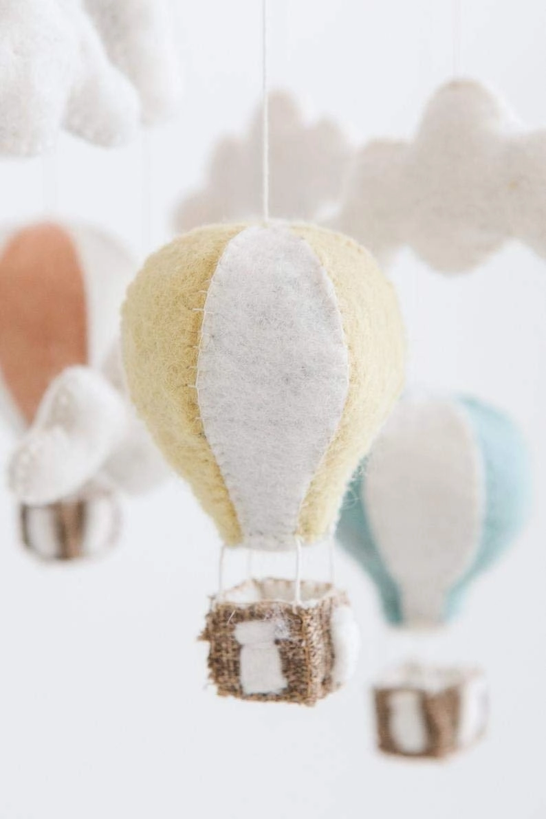 Handmade Hot Air Balloon Mobile/Gender Neutral Crib Mobile/Gender Neutral Nursery/Felt Mobile/Unisex Nursery Decoration