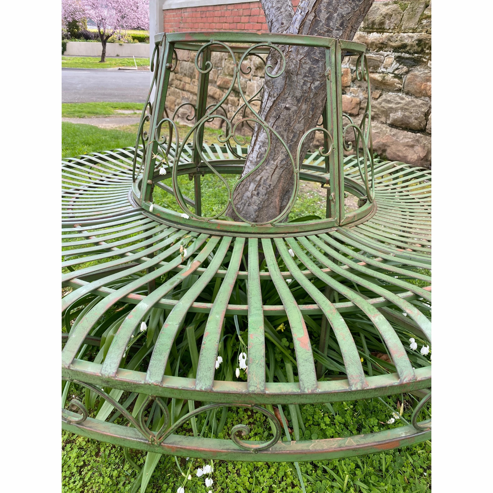 Hazel Tree Surround - Distressed Green
