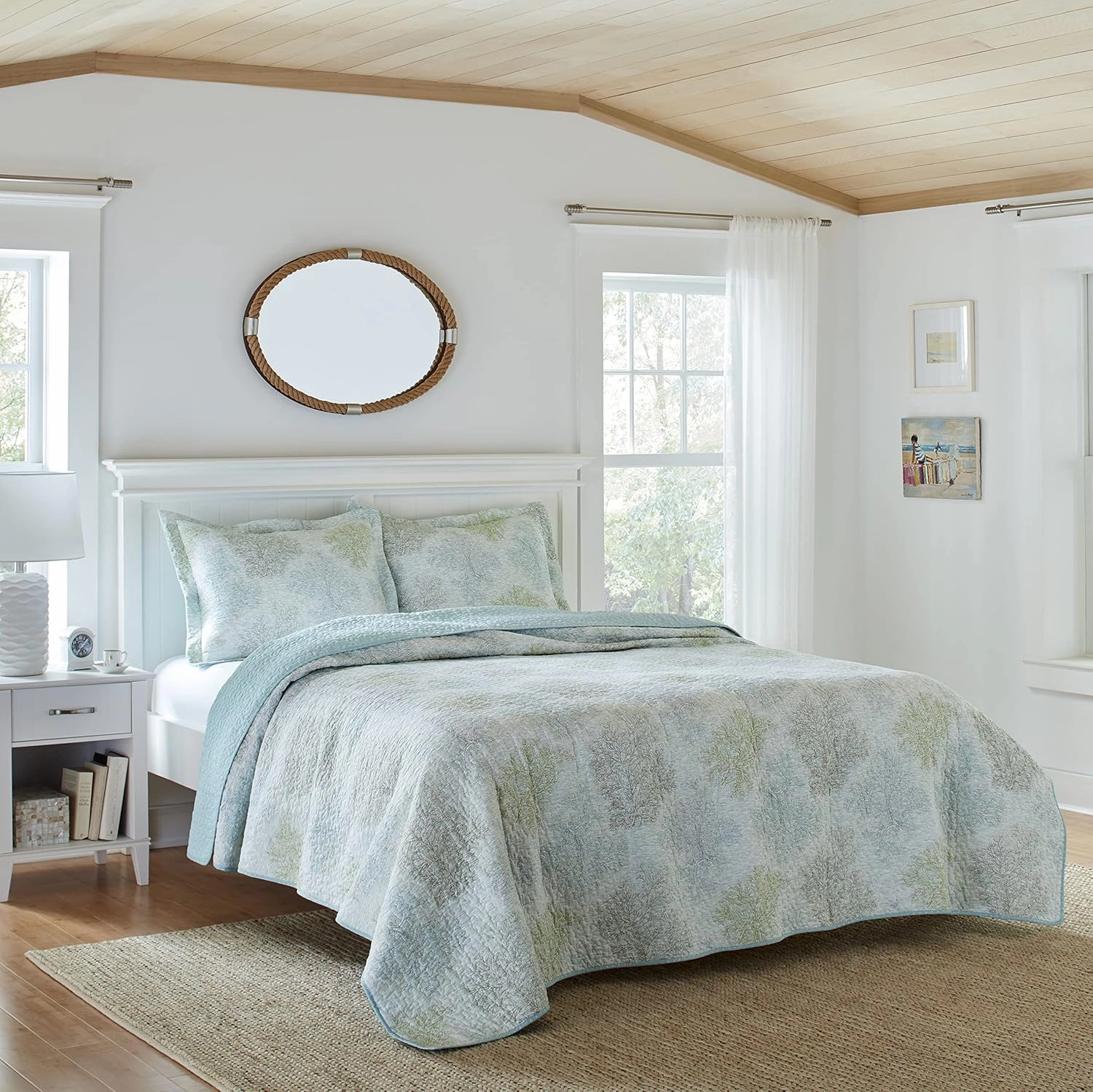Laura Ashley - Queen Quilt Set, Reversible Cotton Bedding with Matching Shams, Pre-Washed Home Decor for Added Softness (Saltwater Blue, Queen)