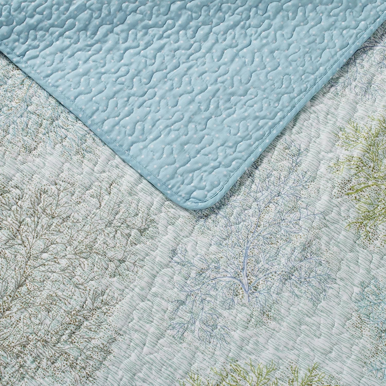 Laura Ashley - Queen Quilt Set, Reversible Cotton Bedding with Matching Shams, Pre-Washed Home Decor for Added Softness (Saltwater Blue, Queen)