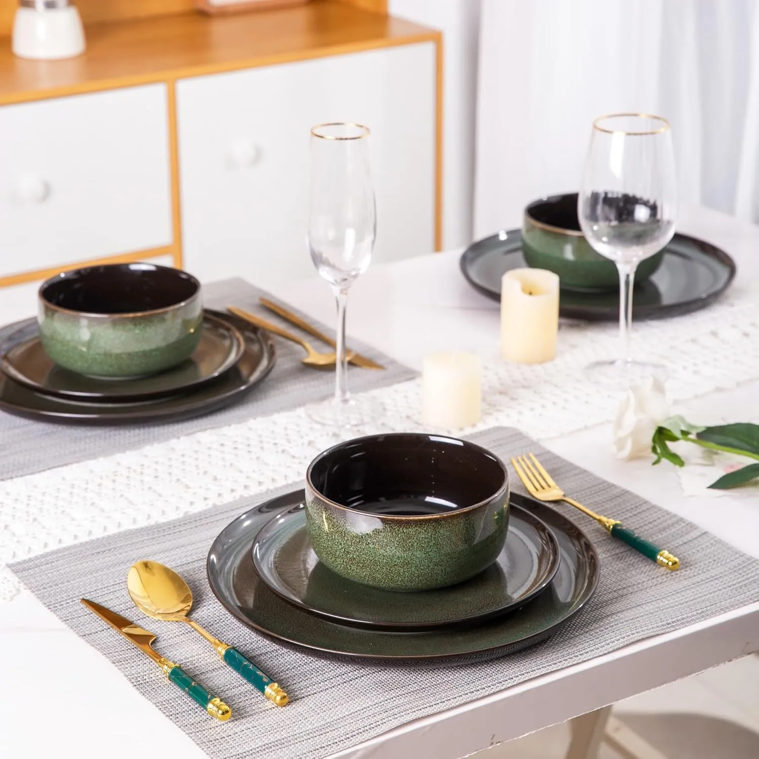 LeRatio Ceramic Dinnerware Sets,12-Piece Plates and Bowls,Handmade Reactive Glaze Dishes Set,Chip Resistant and Scratch Resistant | Oven Dishwasher & Microwave Safe,Service for 4-Green