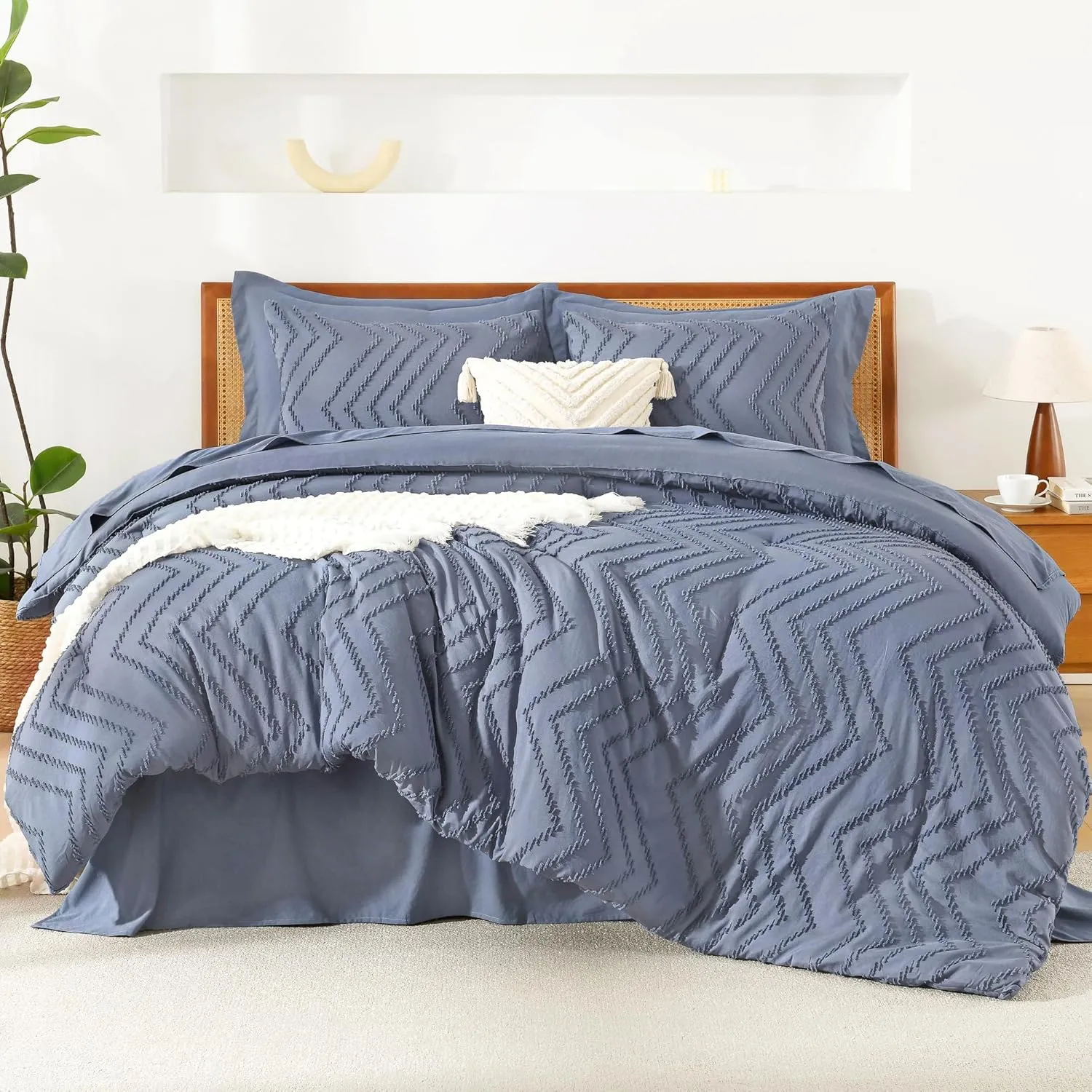 Litanika Full Size Comforter Set with Sheets Bluish Blue - 7 Pieces Bed in a Bag Full Chevron Tufted Complete Beddding Sets with Comforter, Sheets, Pillowcases & Shams