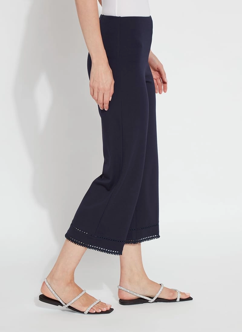 Lyssé Sienna Wide Leg Cropped Pants – Drapey Ponte Pants and Cropped Pants for Women