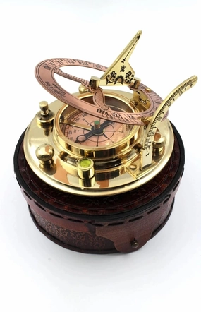 nauticalshoppee Antique Brass Sundial Compass with Leather Case – Vintage Nautical Maritime Sun Clock, Functional Navigation Tool for Hiking, Camping and Travel Use