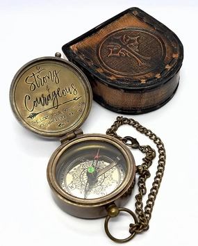 nauticalshoppee Be Strong Brass Pocket Compass with Chain and Case – Antique Nautical Navigation Instrument for Hiking, Camping, Travel, Survival – Ideal Gift