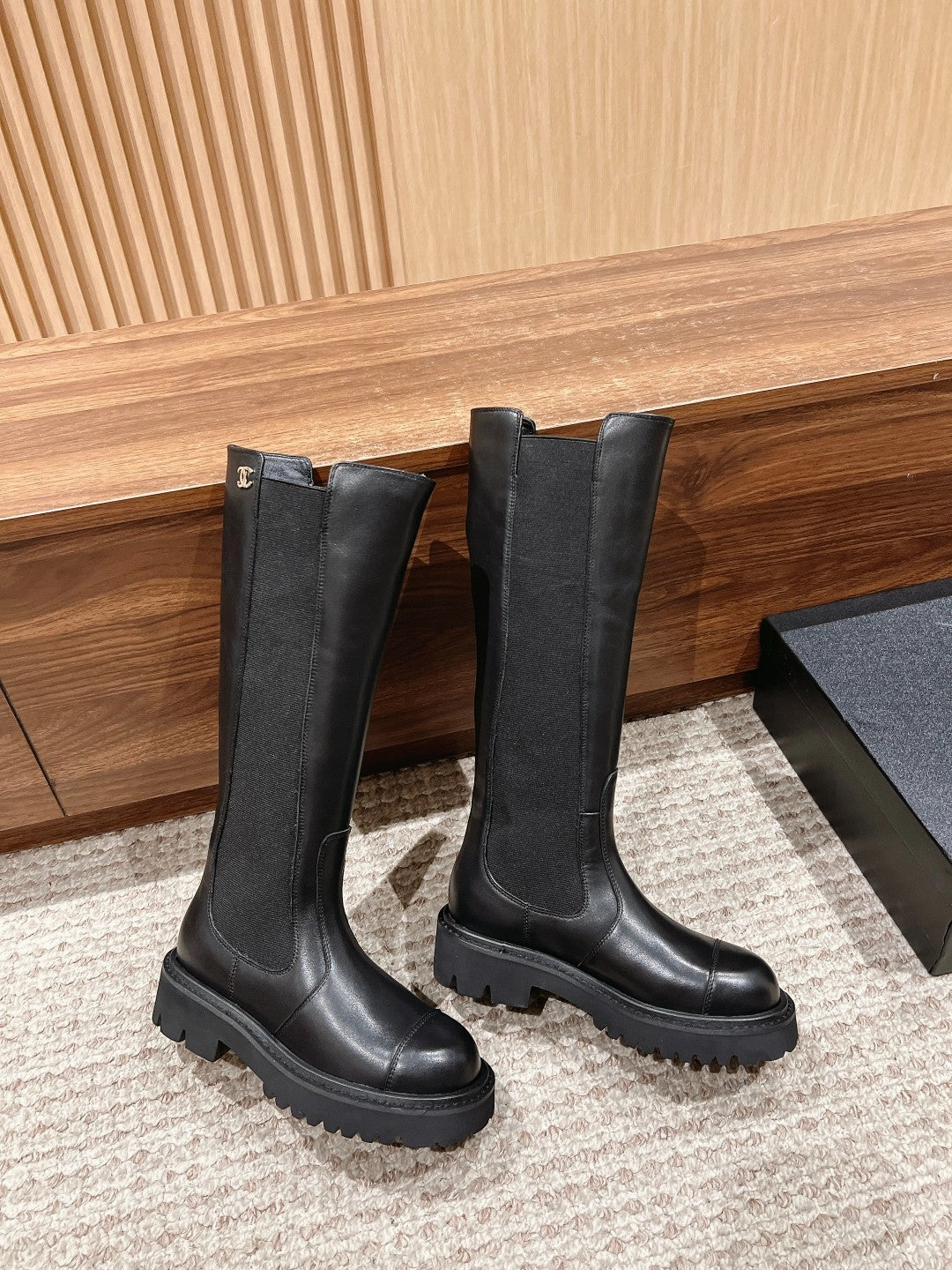 New long knight boots