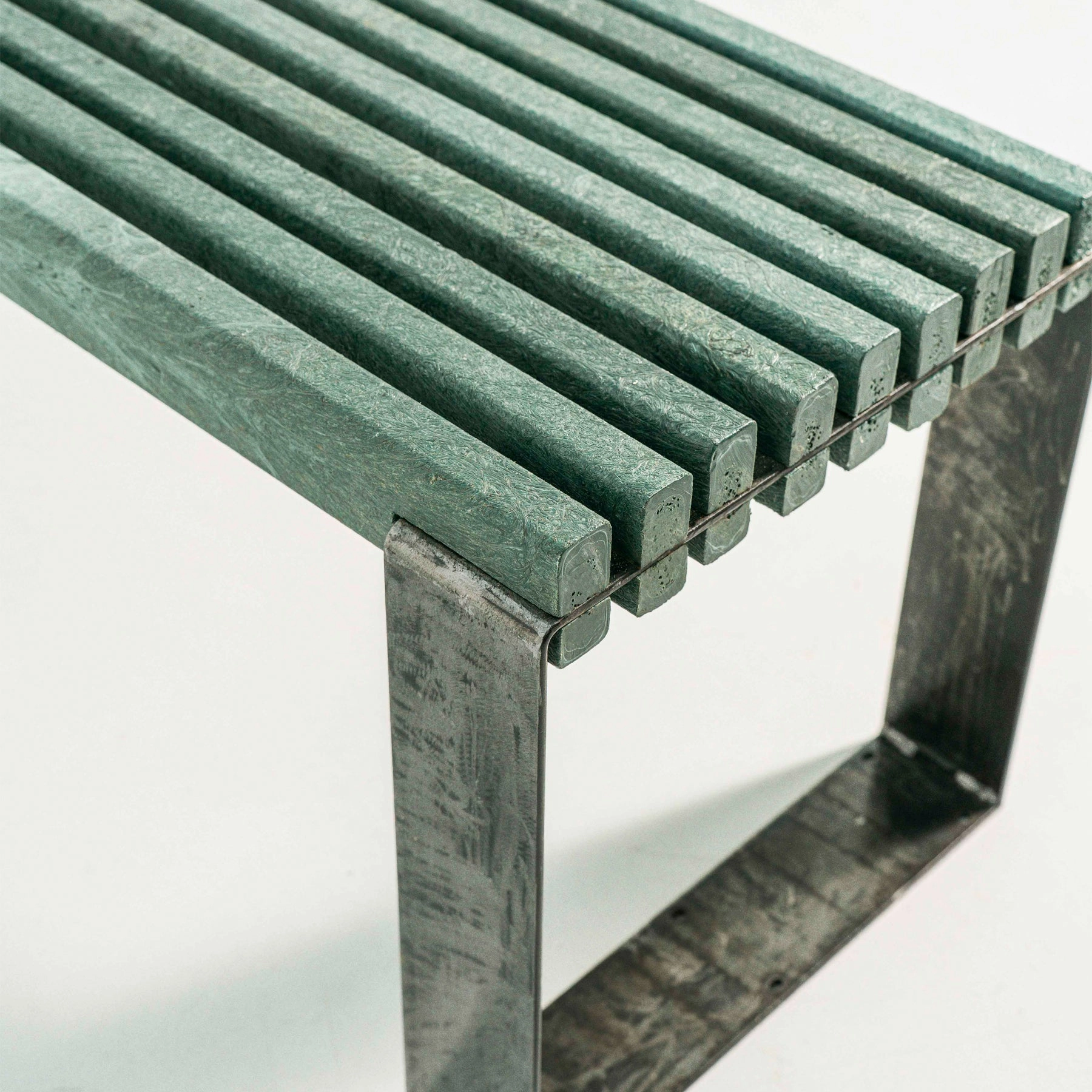 Ocean plastic bench eco 001