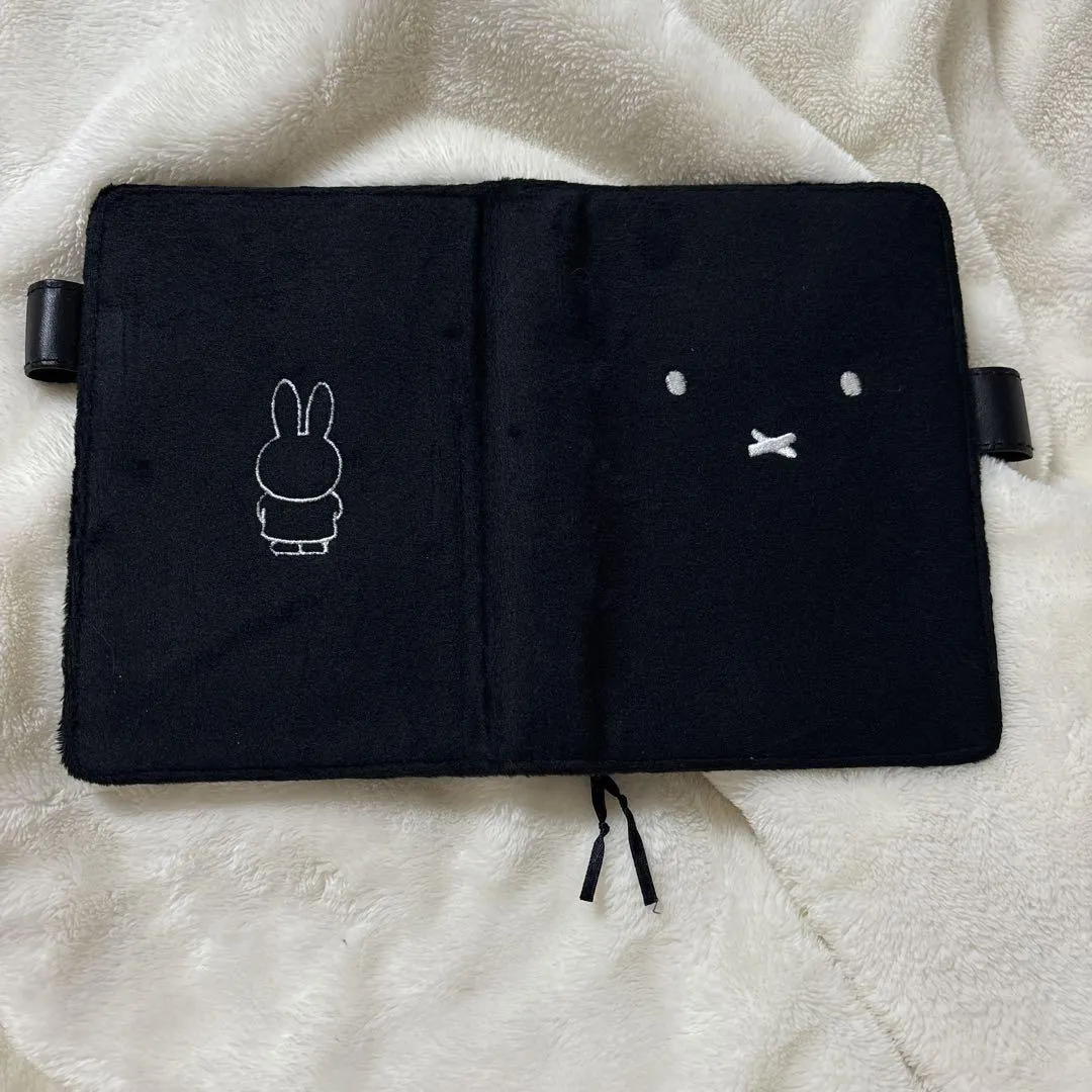 Rare Overseas limited Miffy notebook cover A6 black Used in Japan
