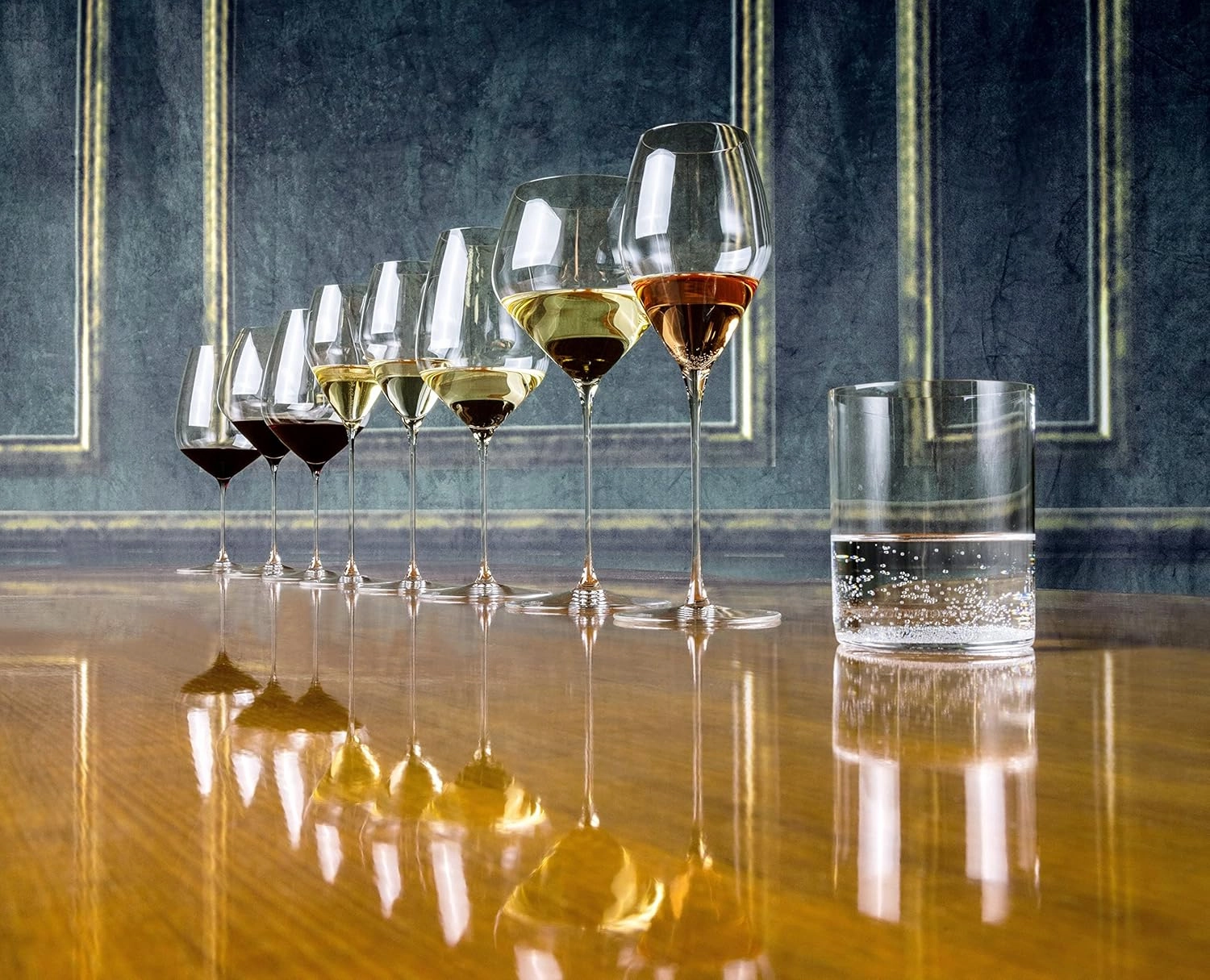 Riedel Veloce Tasting Set, Wine Glasses, 4 Pack – Cabernet, Pinot Noir, Sauvignon Blanc, Chardonnay - Dishwasher Safe, Crystal Glass - 5330/47