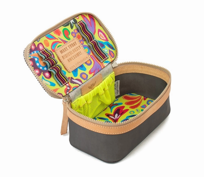 Smokey Mini Train Case (8032)