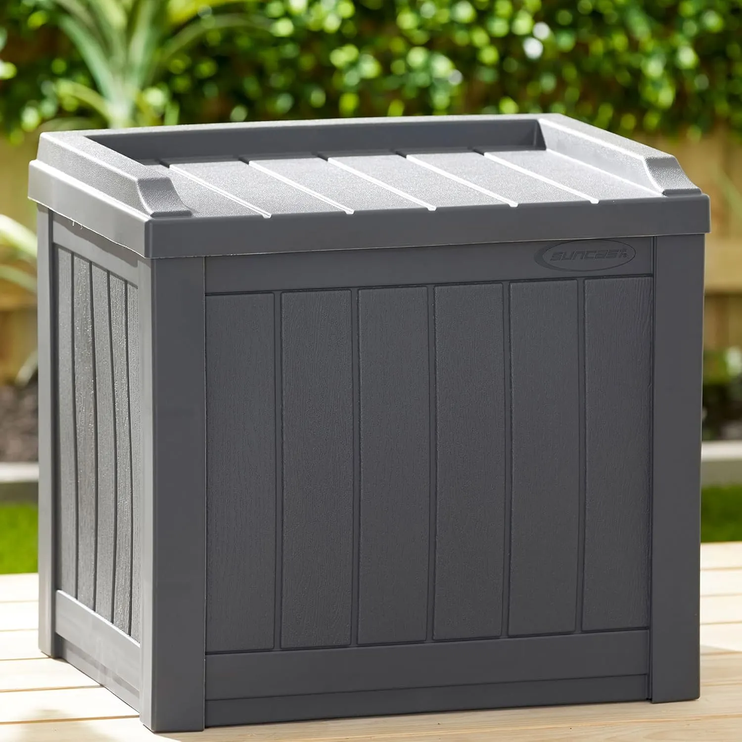 Suncast Small Deck Box Storage w/Bench Seat for Indoor & Outdoor Use, 22 Gal., Cyberspace