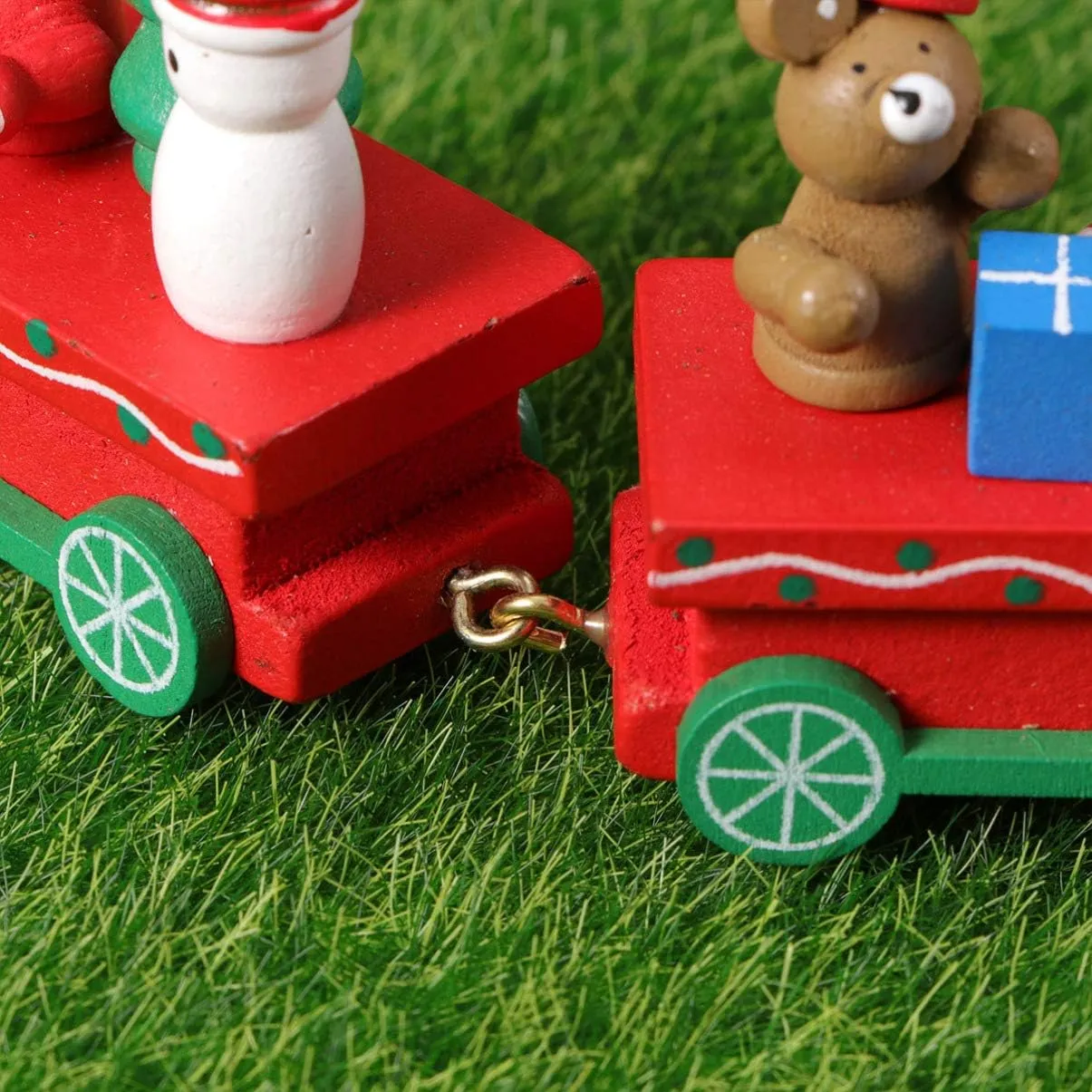 Train Party Favors Under Christmas Tree Train Creative Train Toy Christmas Train Figurine Christmas Train Table Decor Christmas Train Decorations Round Dome Tray Mini Wooden Child
