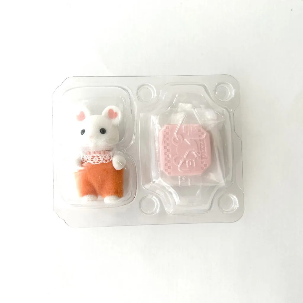 [Used] FLUFFY DREAM COLLECTION BABY SHOPPING SERIES MARSHMALLOW MOUSE Sylvanian Families