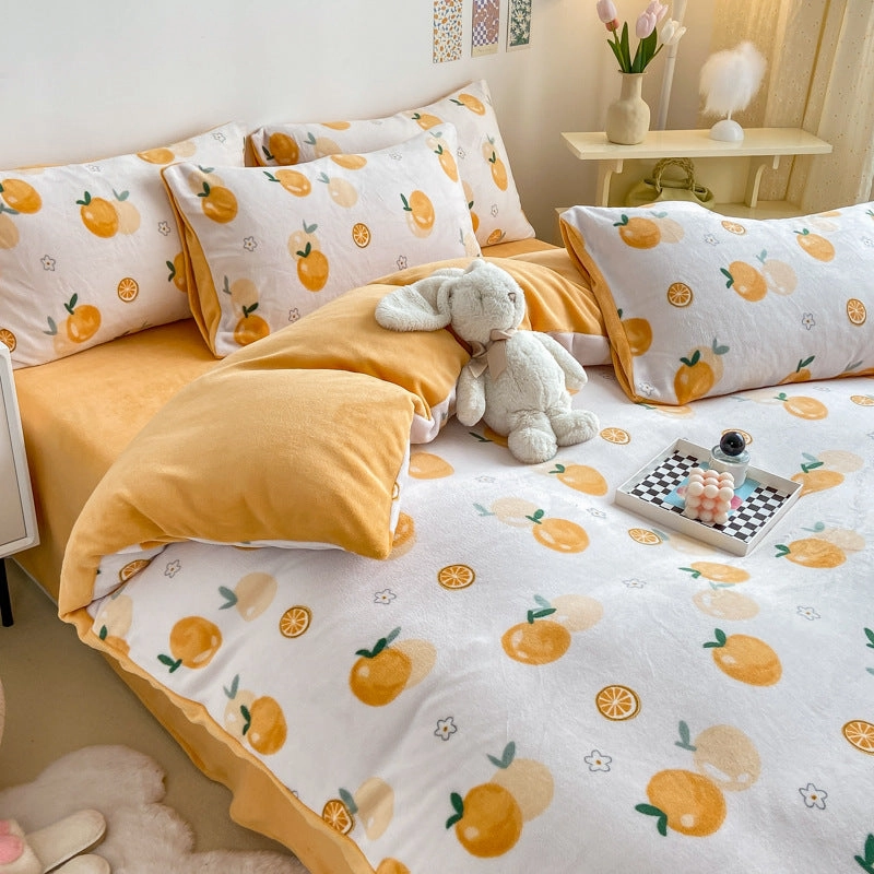Winter duvet cover- Thickened Milk Fleece Bed Four-piece Coral Flannel Duvet Cover