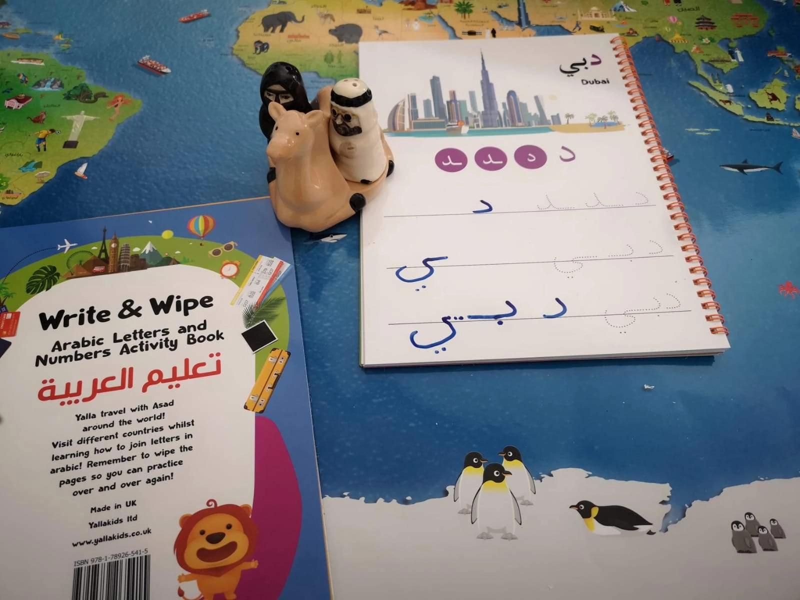Write and Wipe Arabic Letters & Number Activity Book: Level 2