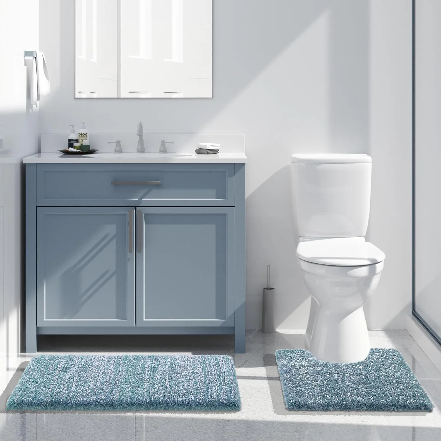 Yimobra Bath Rugs for Bathroom 32x20, Ultra Soft and Water Absorbent Bath Mats, Non Slip Plush Shower Rugs, Microfiber Thick Matts for Bathroom Floor/Tub, Machine Washable, Denim Blue and White