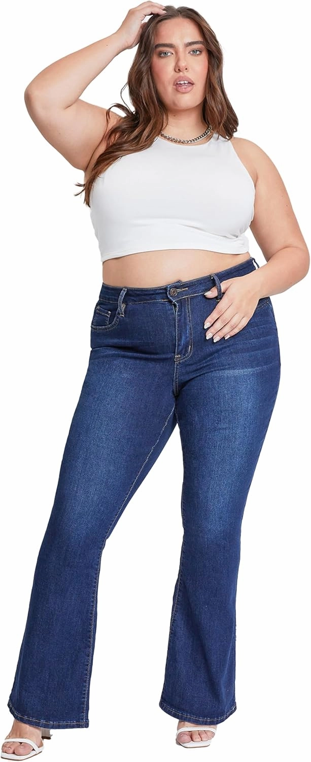 YMI Women's Junior Plus Size Basic Flare Jean
