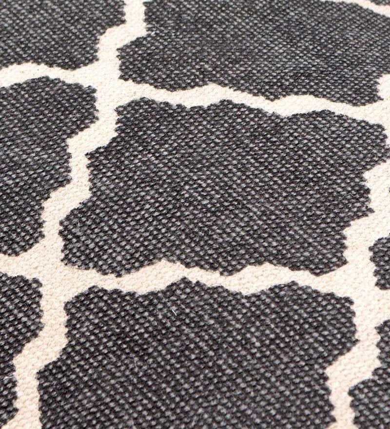 Yoho Metal Bench In Cotton Black Colour